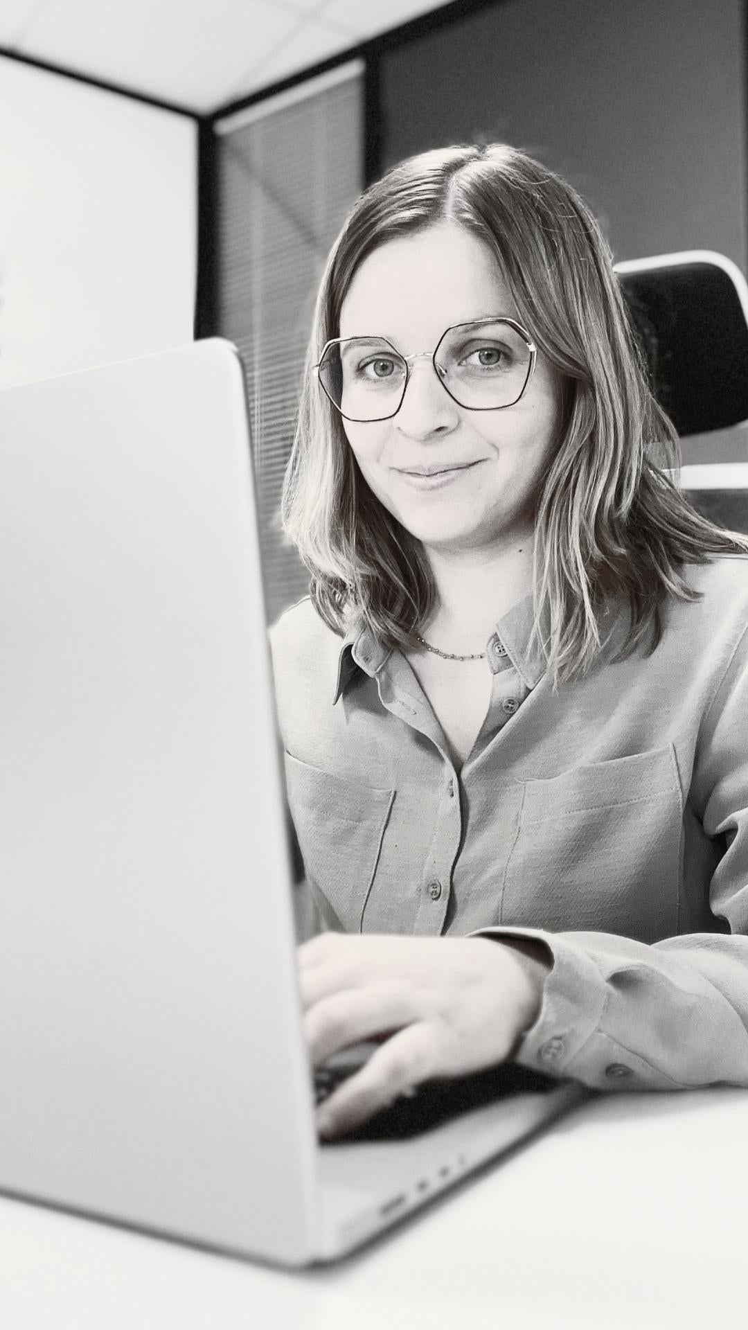 Consultante web Lot-et-Garonne Ophélie Delrieu spécialiste création site web